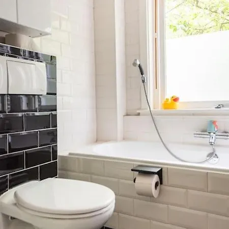 Cozy Homestay In - Up To 4 Ppl Haarlem