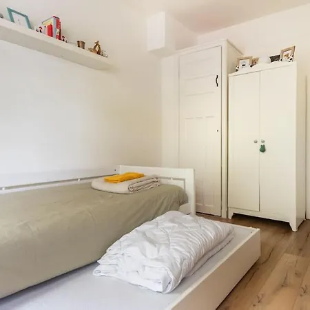 Cozy Homestay In - Up To 4 Ppl Kwatera prywatna Haarlem