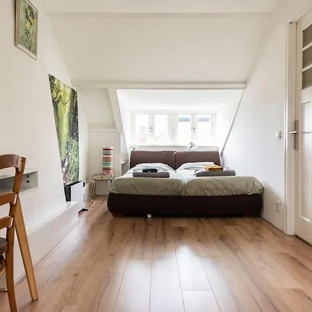 Cozy Homestay In - Up To 4 Ppl Kwatera prywatna Haarlem